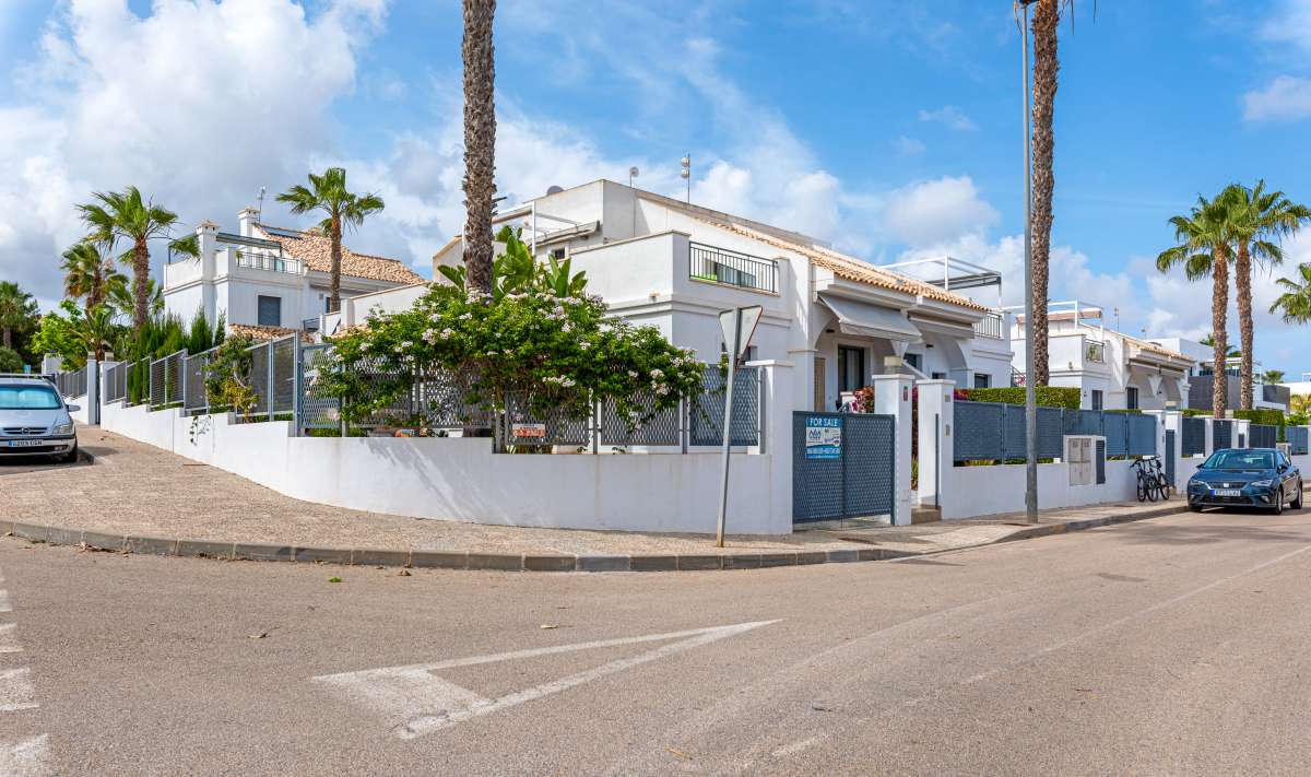 Villa in vendita a Lomas de Cabo Roig-Los Dolses (Orihuela)